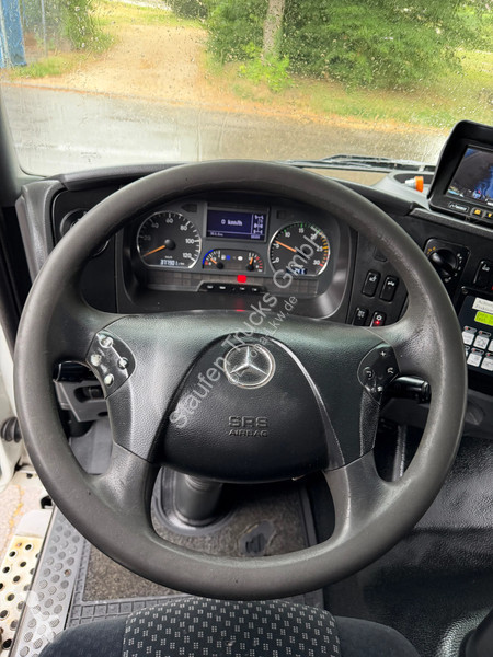 Engin de voirie Mercedes 2529 6 Stück Müllwagen...