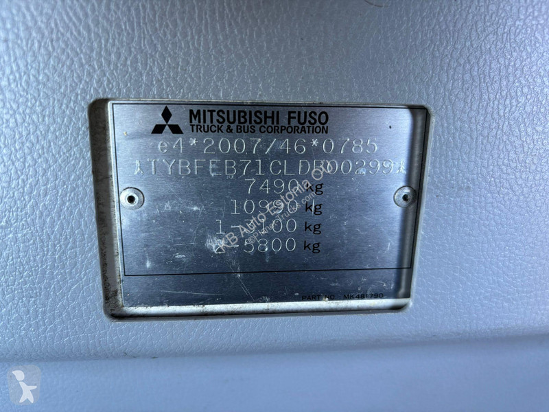 Vehículo de limpieza viaria Mitsubishi Fuso...