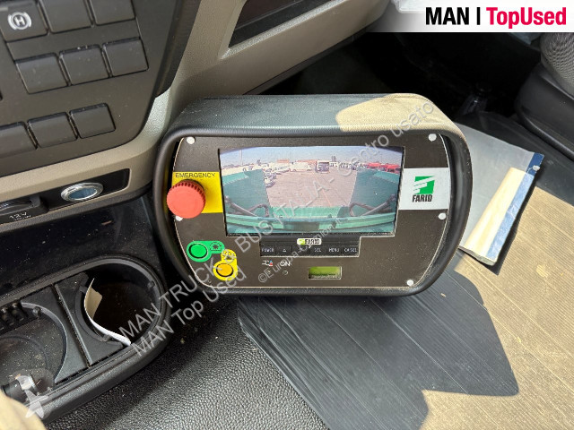 Коммунальная техника  MAN TGM 15.250 4x2 BL CH
