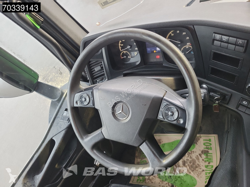آلة لصيانة الطرق Mercedes 2532 6X2 Geesink...