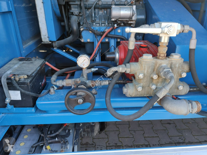 Silniční stroje Mitsubishi 7C18 3.0/150 KM...