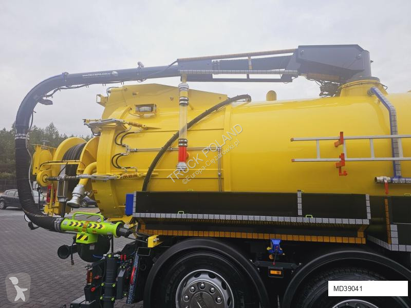 Gemeentevoertuig Iveco COMBI