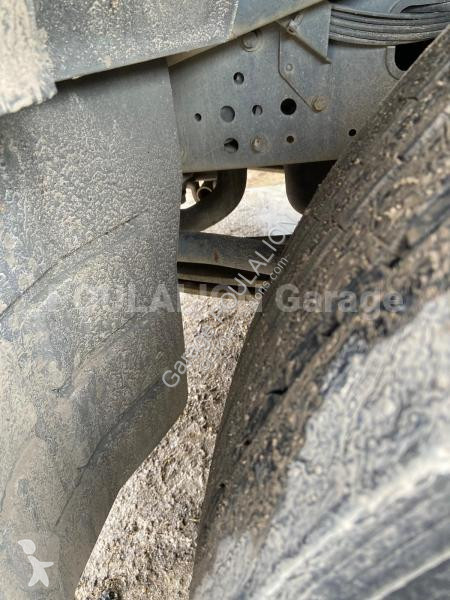آلة لصيانة الطرق Iveco  STRALIS 450