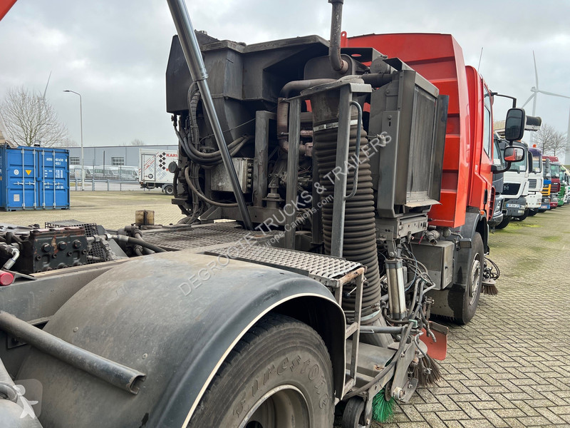 Vägmaskiner DAF 250