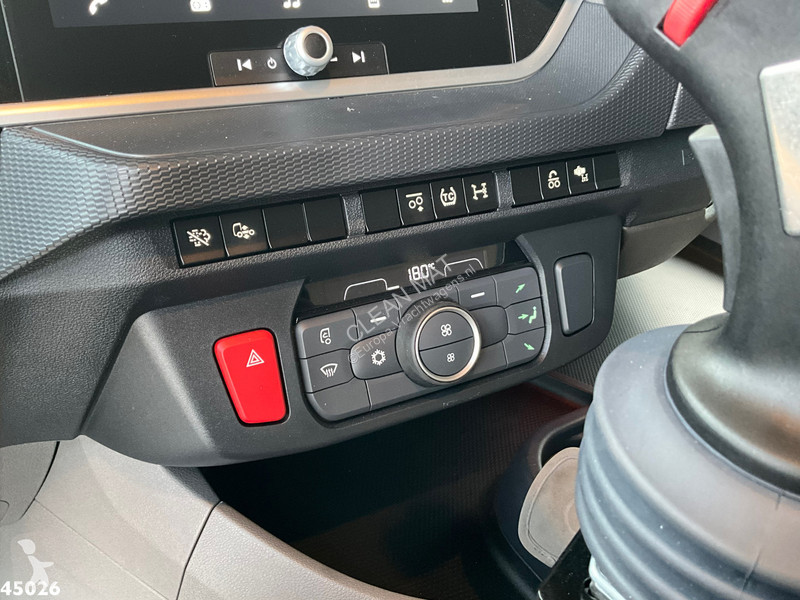 آلة لصيانة الطرق DAF N XD 340 VDL Translift...