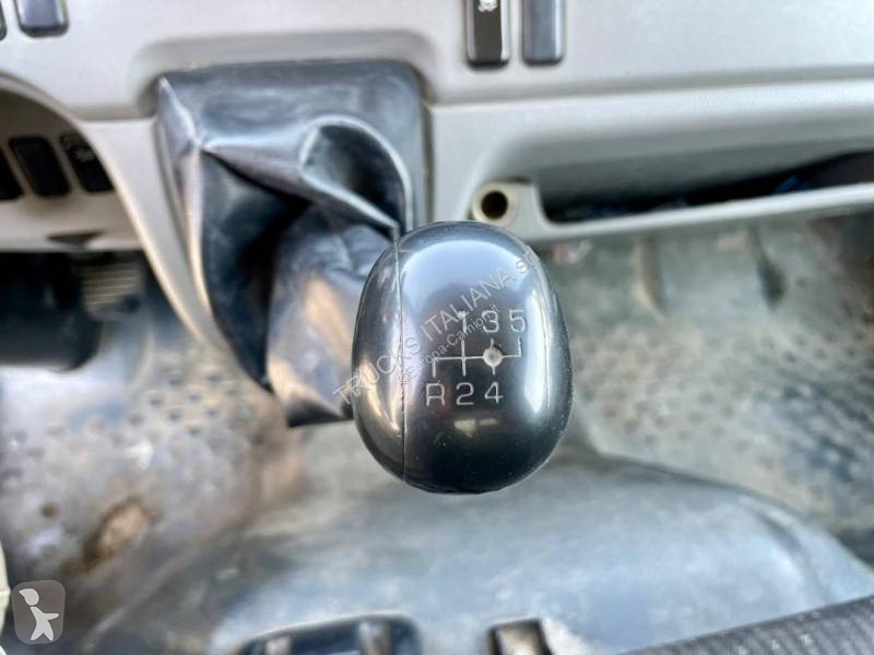 Silniční stroje Mitsubishi Fuso
