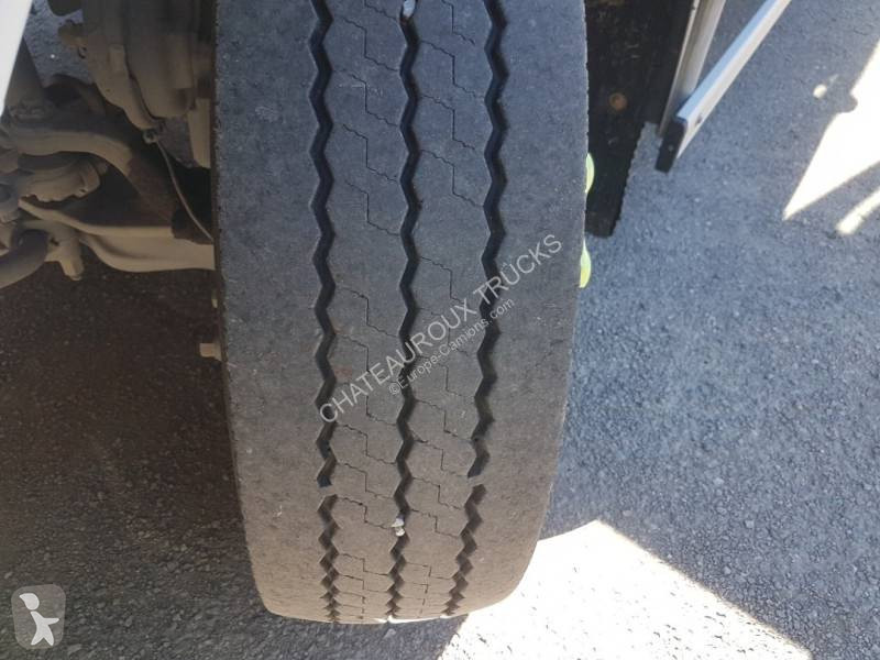 Engin de voirie Renault
