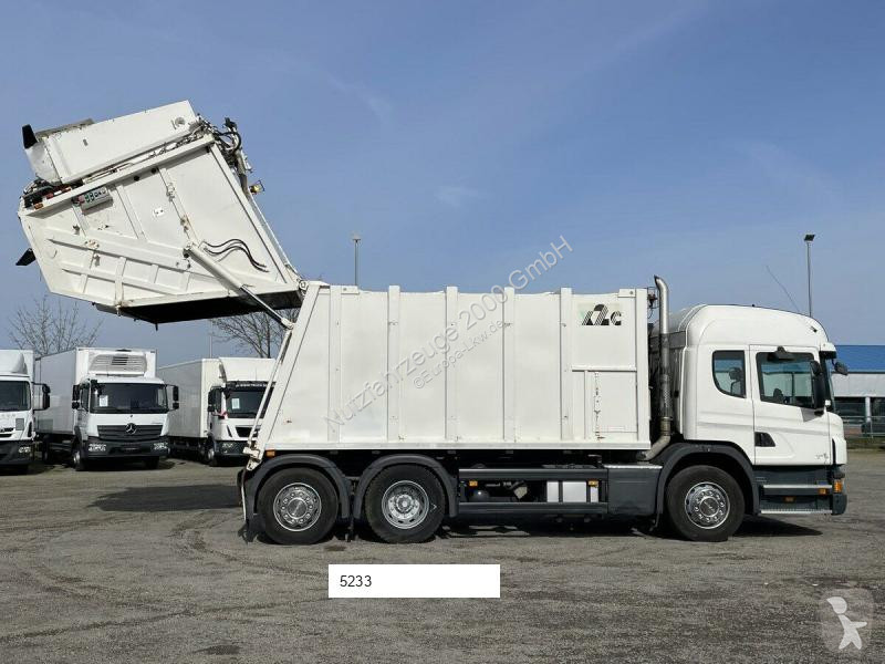 آلة لصيانة الطرق Scania Andere