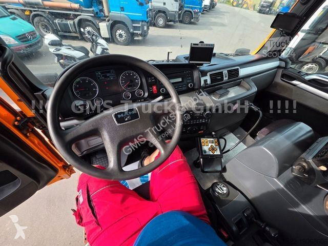 Vägmaskiner MAN TGS / 4X4 ALLRAD / Kipper + Kran