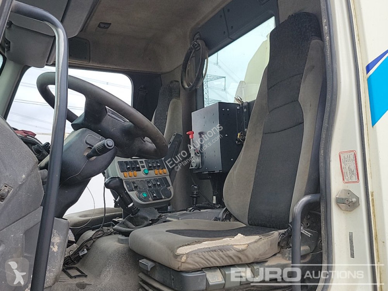 Utilaje pentru drumuri  LF
