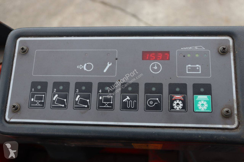 Silniční stroje Hako 1450E