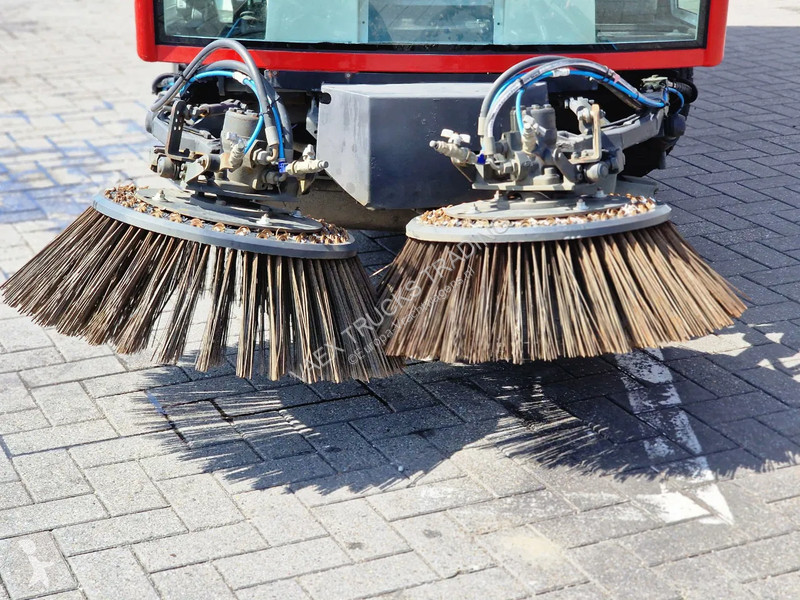 آلة لصيانة الطرق Schmidt Swingo 200 + - 4 wheel...
