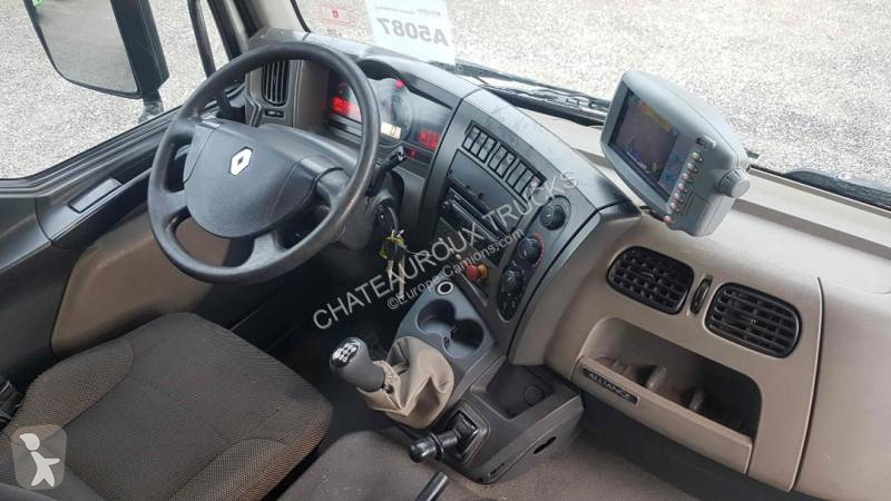 Engin de voirie Renault