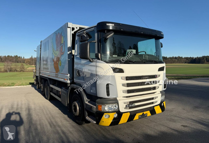 آلة لصيانة الطرق Scania 589 G440 LB6x2*4...