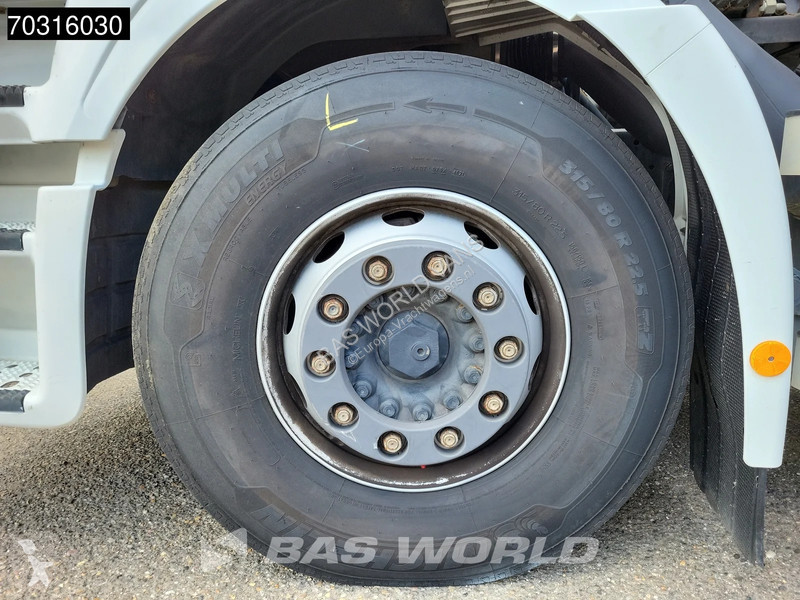آلة لصيانة الطرق Iveco 330 4X2 Slaughter waste...