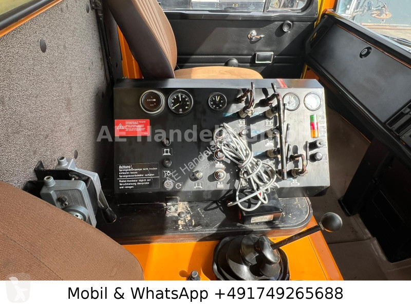 آلة لصيانة الطرق Mercedes LP  Faun AK 420...