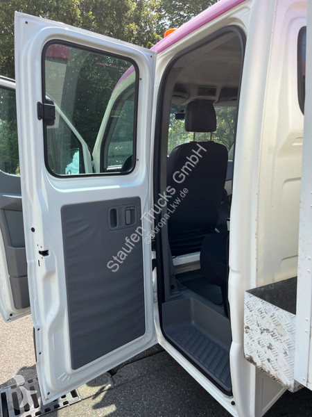 آلة لصيانة الطرق Mercedes 311 CDI, DoKa,...