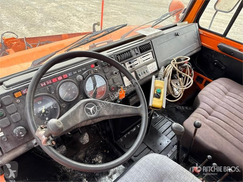 Коммунальная техника   Unimog