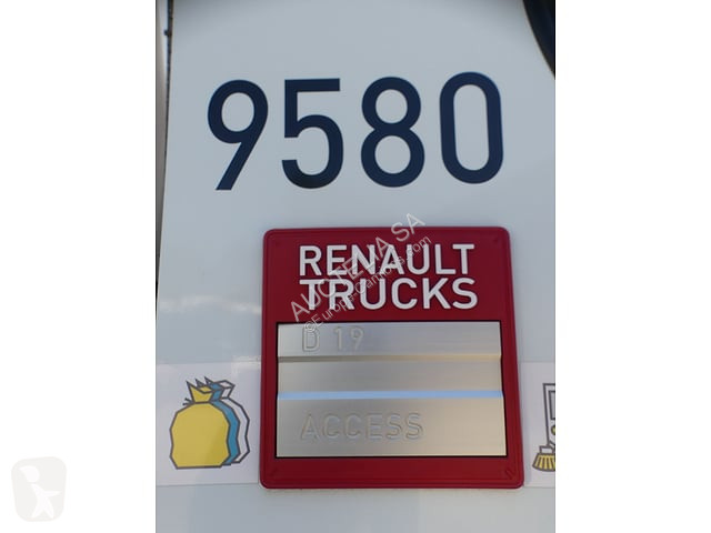 Vehículo de limpieza viaria Renault D19