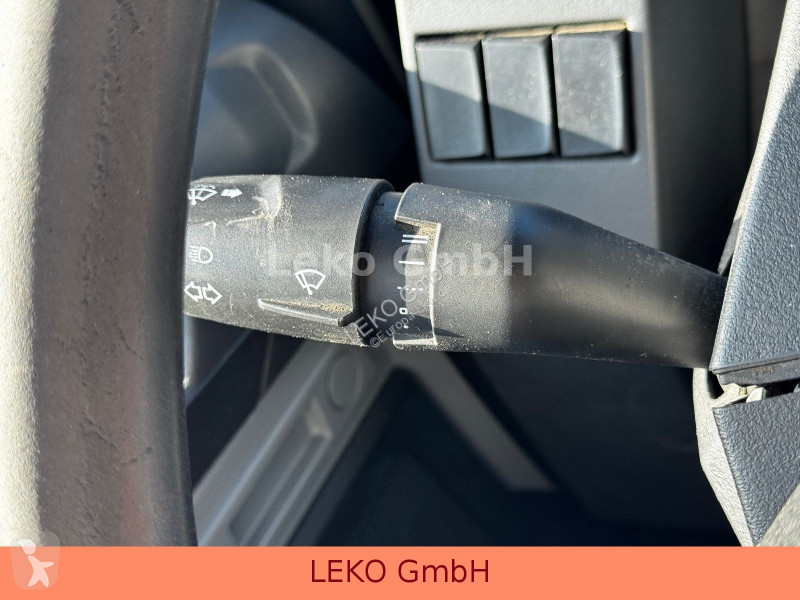 آلة لصيانة الطرق Renault C380 Lenkachse