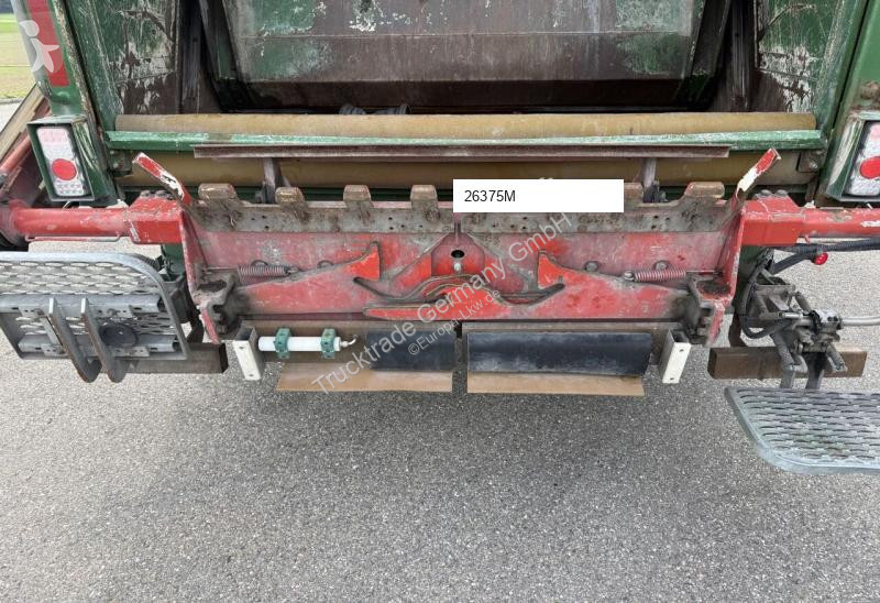 آلة لصيانة الطرق Scania G 440 LB 6x2*4 Stummer...