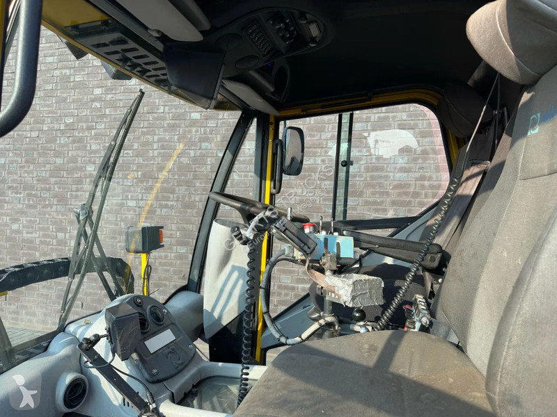 Gemeentevoertuig Johnston CX400 SWEEPING TRUCK/...