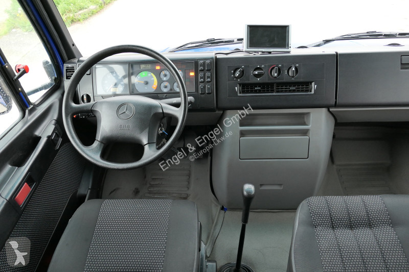 Nyttofordon Mercedes Vario 816 D...