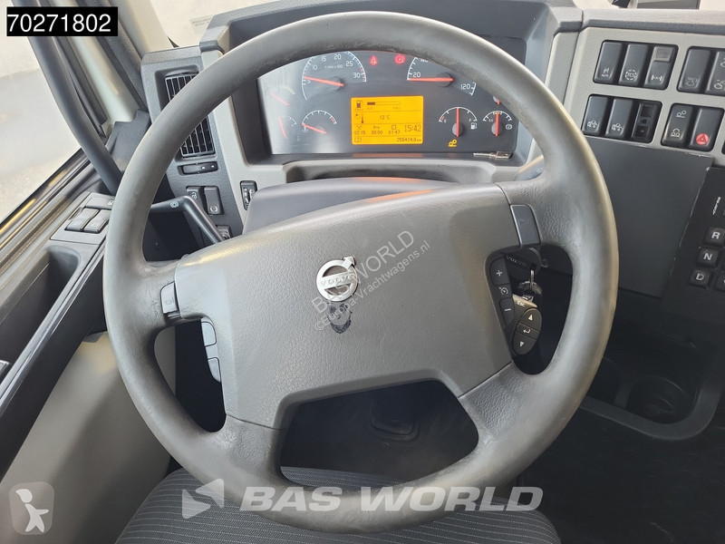 Utilaje pentru drumuri Volvo FE 300 6X2 -Truck...