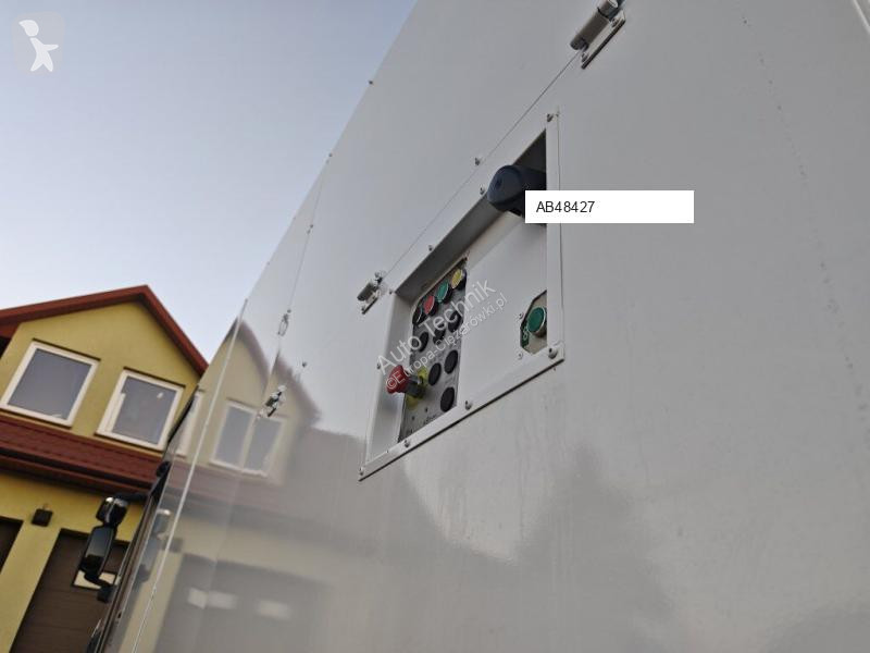 آلة لصيانة الطرق Iveco + IRIDE BIN WASHER Ροδέλα