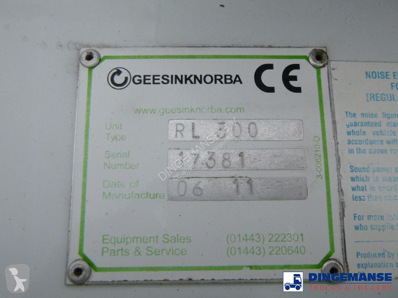 Engin de voirie Mercedes 2629 RHD 6x2 Geesink...