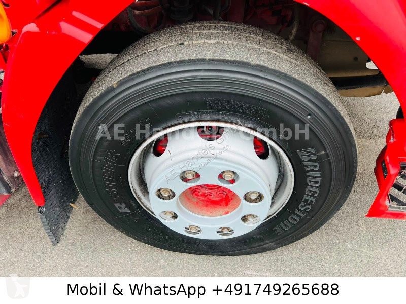 آلة لصيانة الطرق Volvo 250 Bucher Johnston VS...