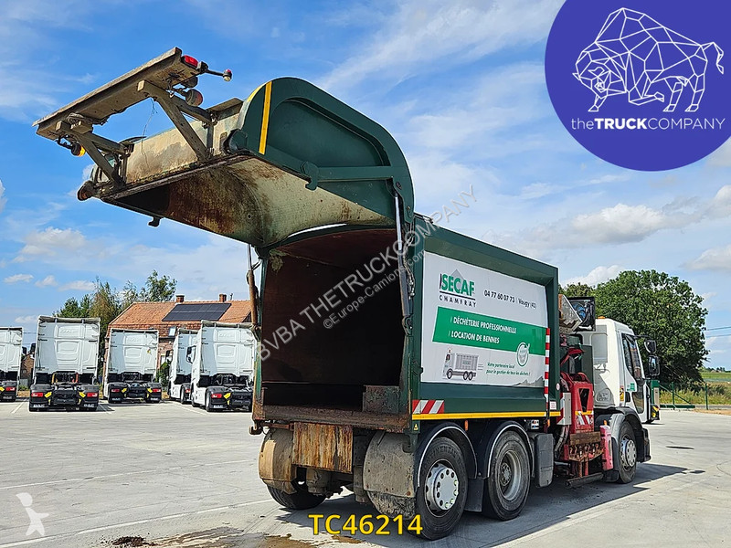 Engin de voirie Renault 380