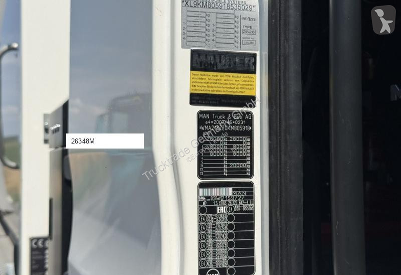 Engin de voirie MAN 591 TGS 26.320