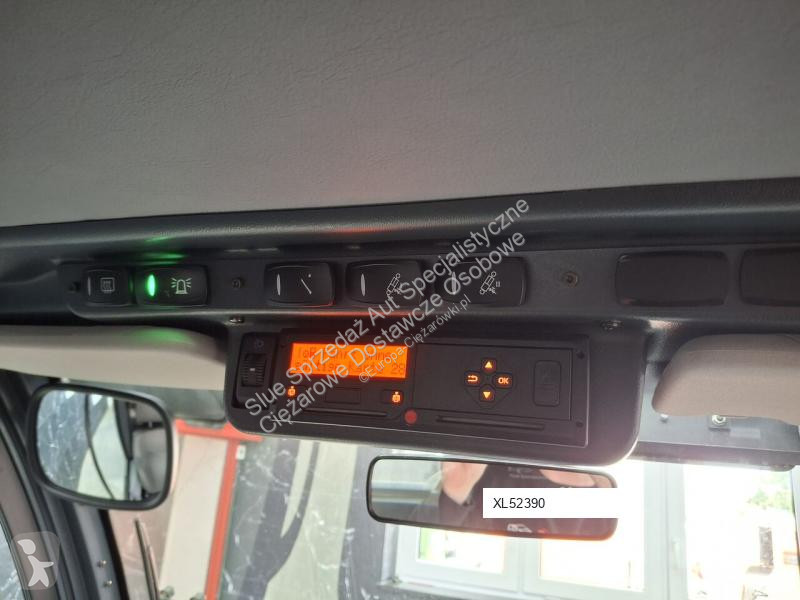 Vehículo de limpieza viaria Multicar M-series...