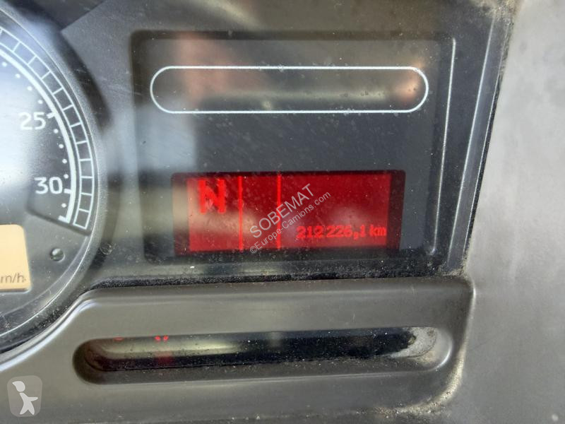 Коммунальная техника  Renault 370 DXI