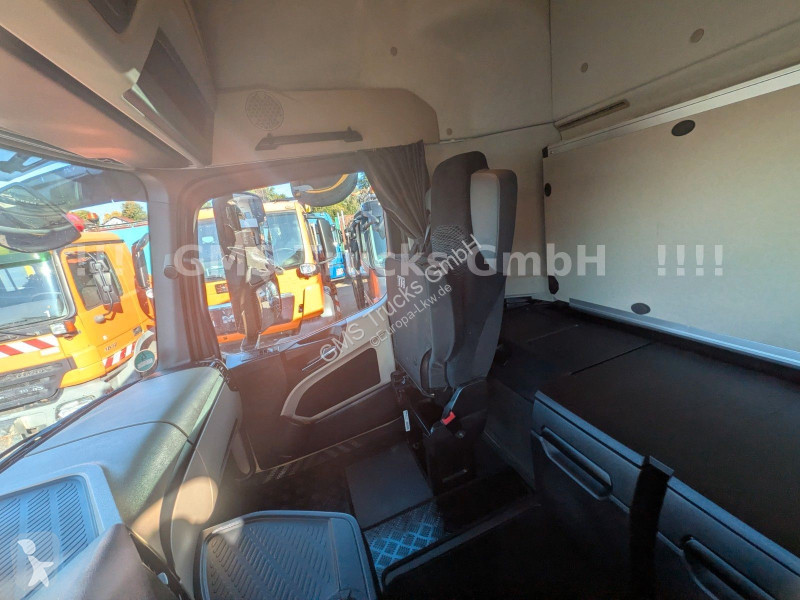 Gemeentevoertuig Mercedes 2548 / Spitzer 31qm...