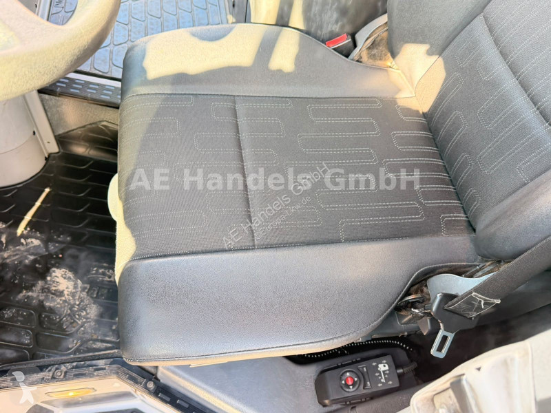 آلة لصيانة الطرق Mercedes 2630 LowEntry LL FAUN...