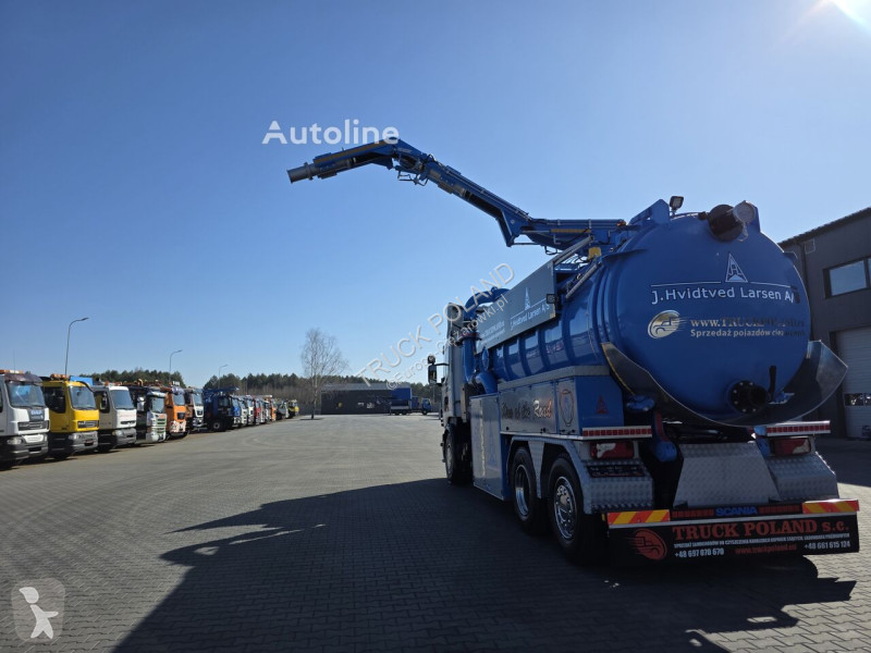 Vehículo de limpieza viaria Scania Larsen...