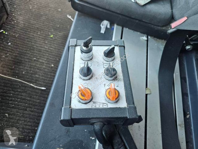 Utilaje pentru drumuri Mercedes Müll NTM 18,9...