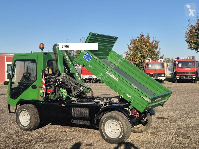 Silniční stroje Ladog F30CY023