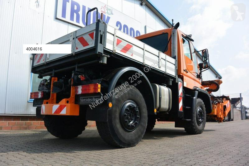 Gemeentevoertuig Unimog Andere