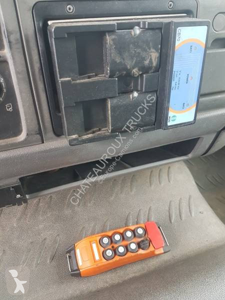 Engin de voirie Renault