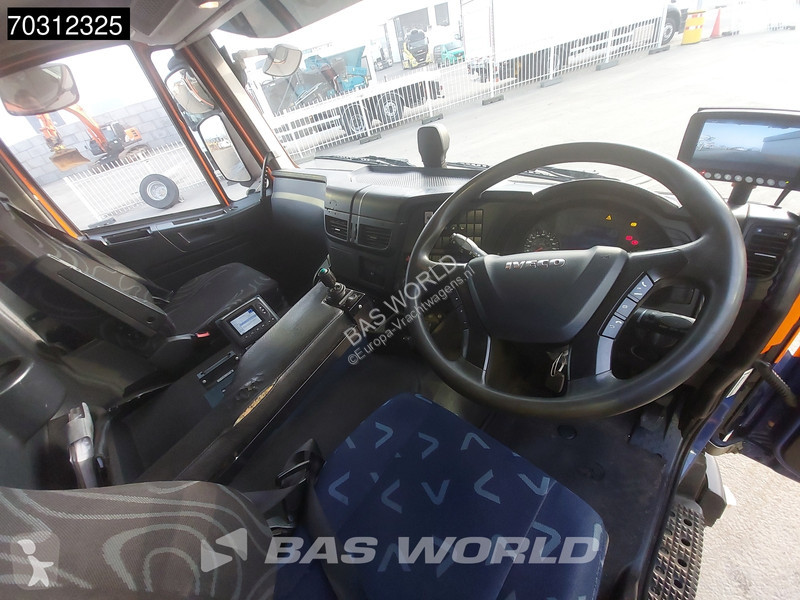 Engin de voirie Iveco 330 6X2 CNG ENGINE RHD...