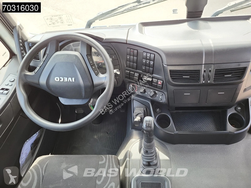 آلة لصيانة الطرق Iveco 330 4X2 Slaughter waste...