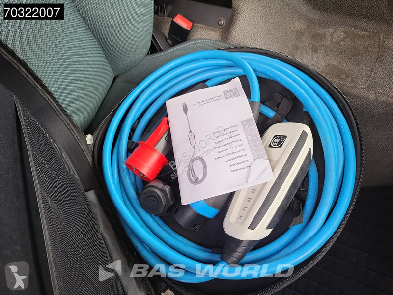 آلة لصيانة الطرق Volvo Electric 6X2 100%...
