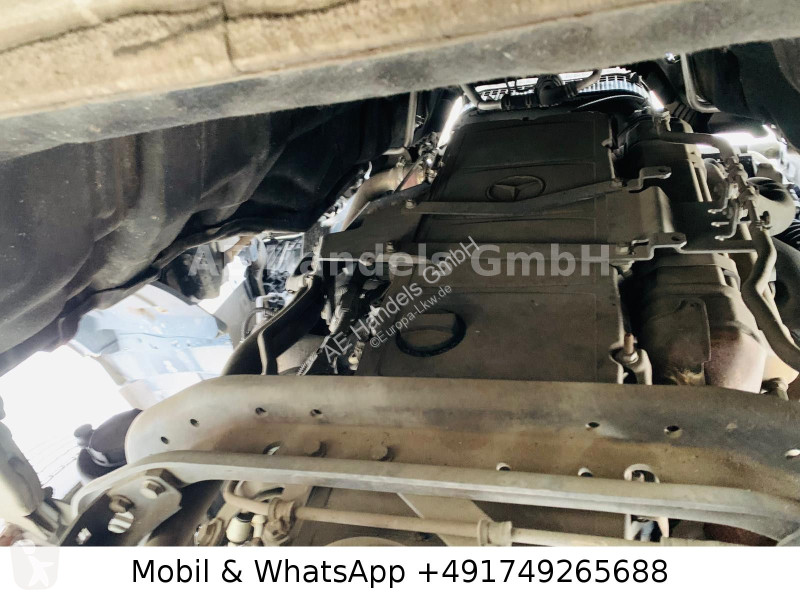 آلة لصيانة الطرق Mercedes 2533 M ClassicSpace...
