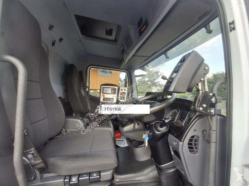 آلة لصيانة الطرق Mercedes SK500