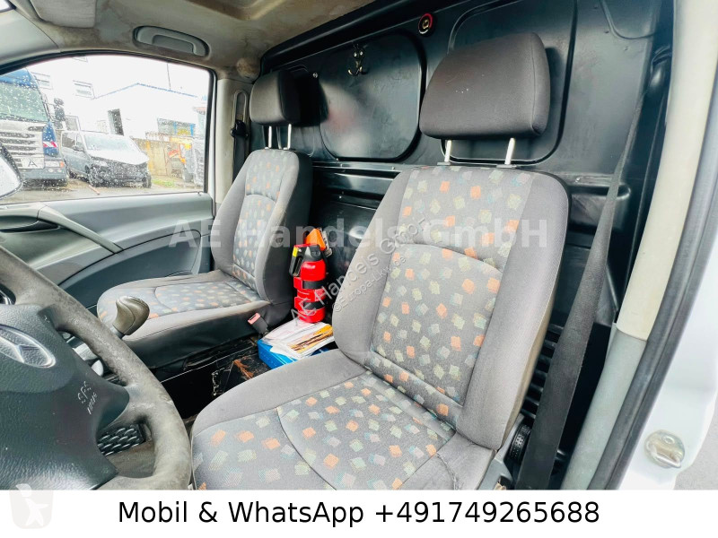 آلة لصيانة الطرق Mercedes Kasten 111 CDI lang...