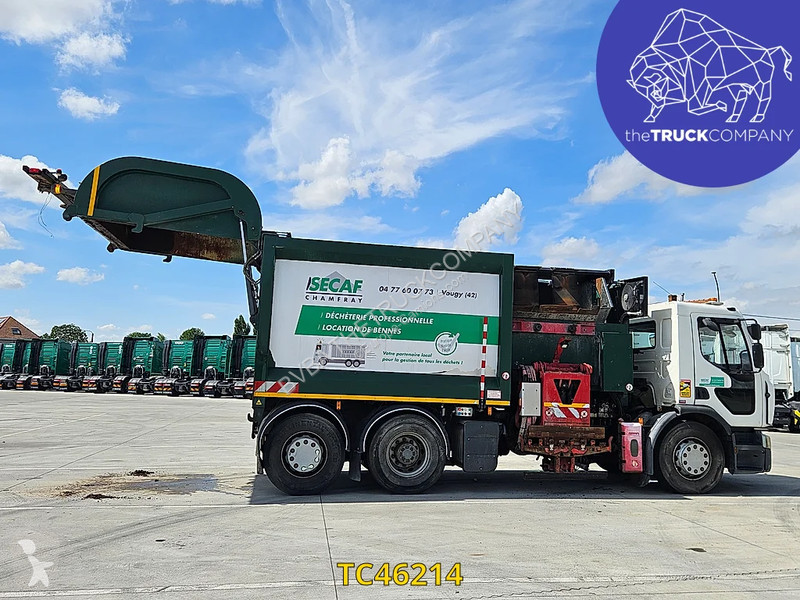 Engin de voirie Renault 380