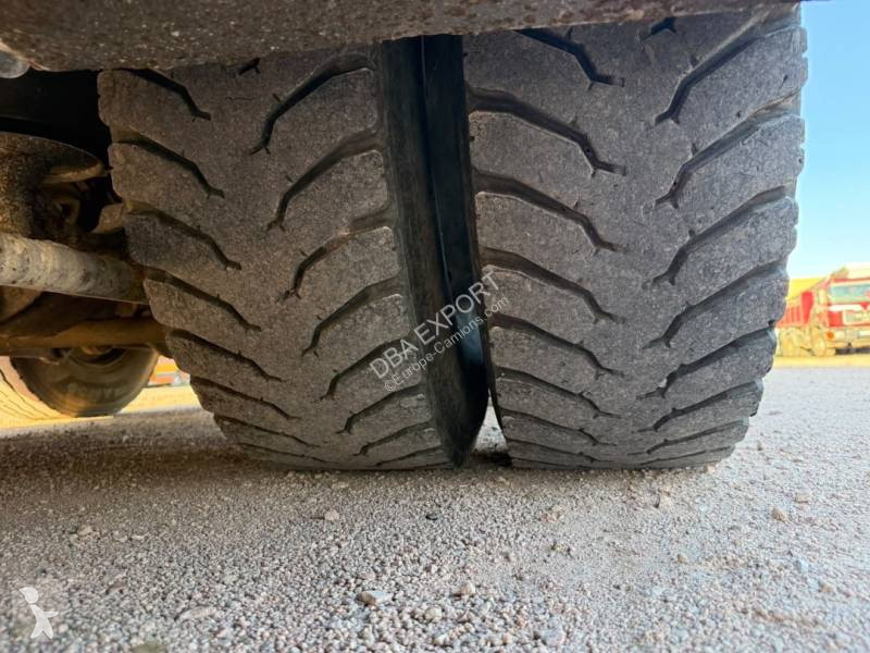 Silniční stroje MAN 18.400